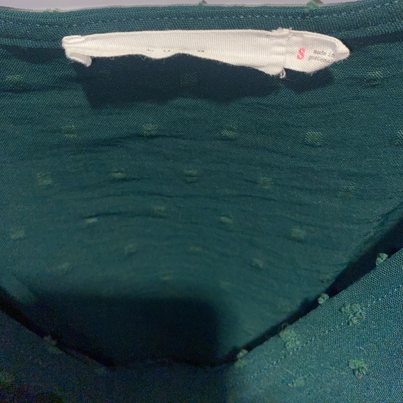 Emerald Green Blouse - Picture 3 of 5